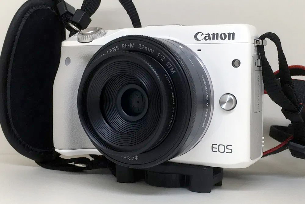 Canon EF-M22mm F2 STM は、私にとって最初の単焦点レンズ。