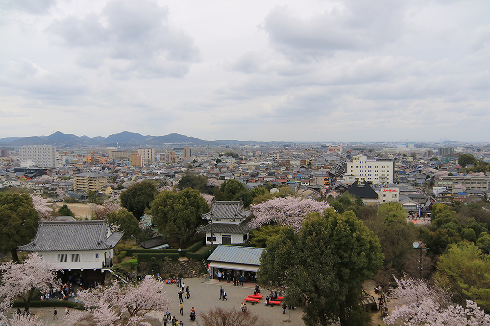 Vue depuis la tour du château d'Inuyama
