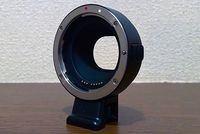 Canon EF-EOS M mount adapter. EF / EF-S lenses can be attached.