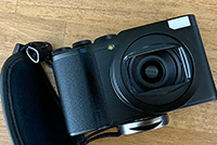 FUJIFILM XF10 APS-C fotocamera digitale compatta è un divertente Snap shooter.